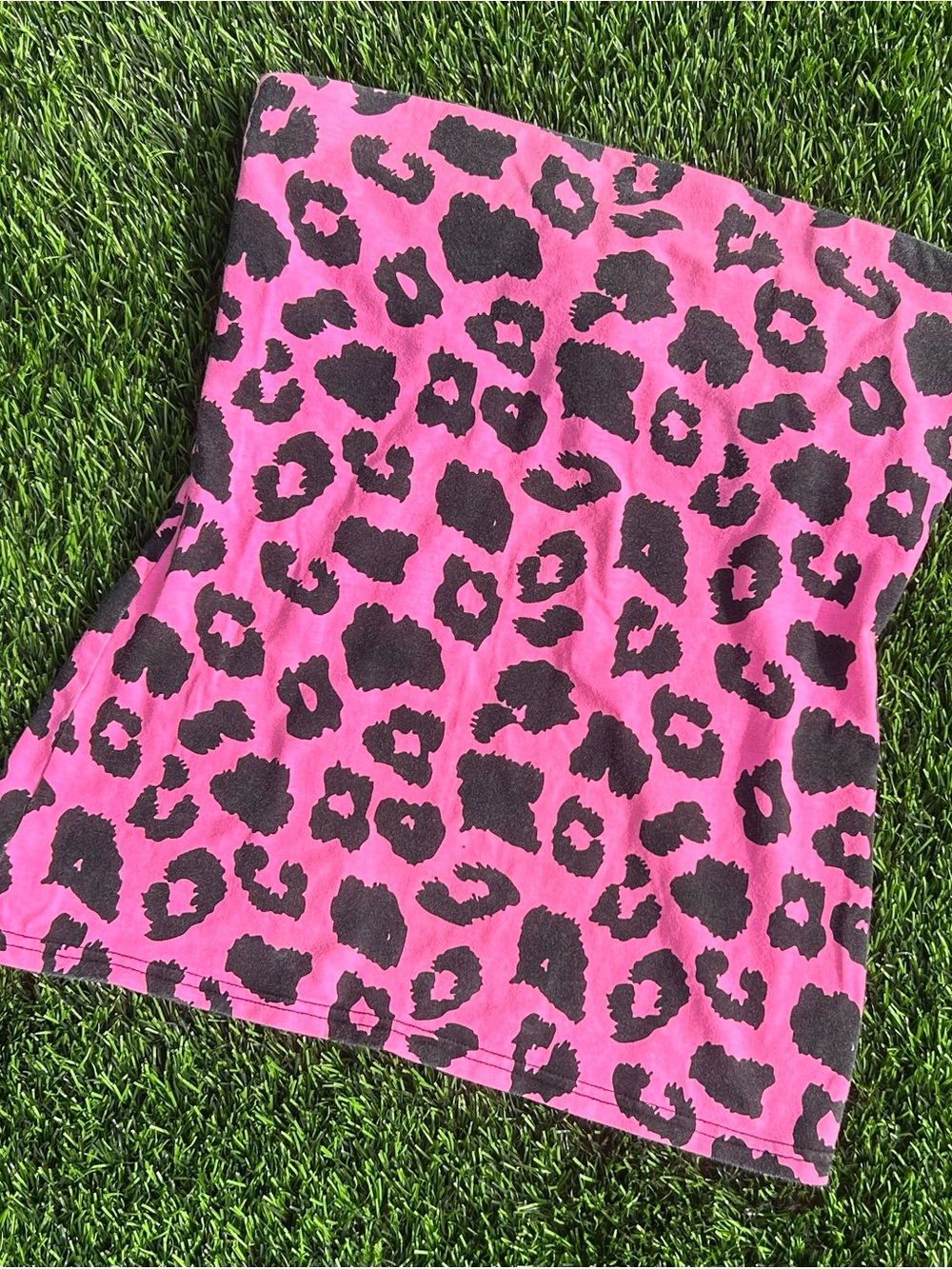 Hot pink leopard print tube top
